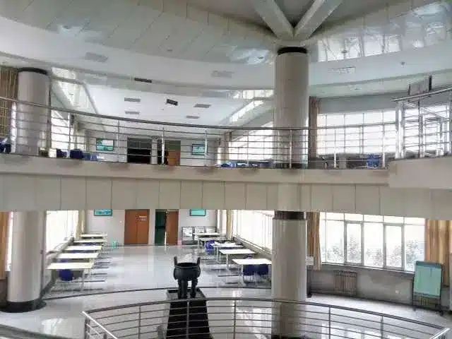Đại học Khoa học Chính trị và Luật Tây Bắc 1