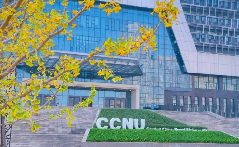 Đại Học sư phạm Hoa Trung